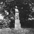 1950_bethmanndenkmal2.jpg (37.530 Byte)