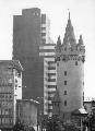 1979_eschenheimer_turm_von_westen.jpg (21.859 Byte)